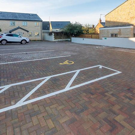 Harpers Yard - 30 Chipping Norton Villa ภายนอก รูปภาพ