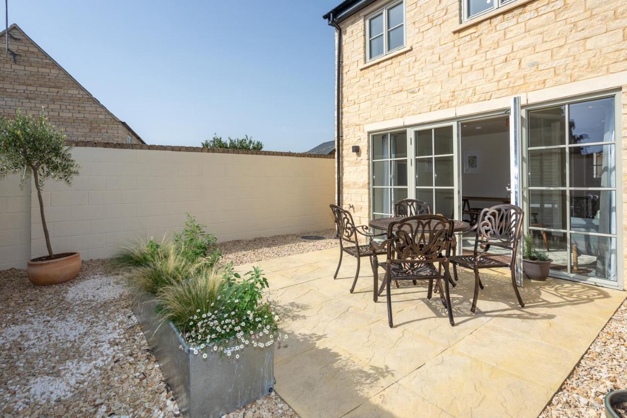 Harpers Yard - 30 Chipping Norton Villa ภายนอก รูปภาพ