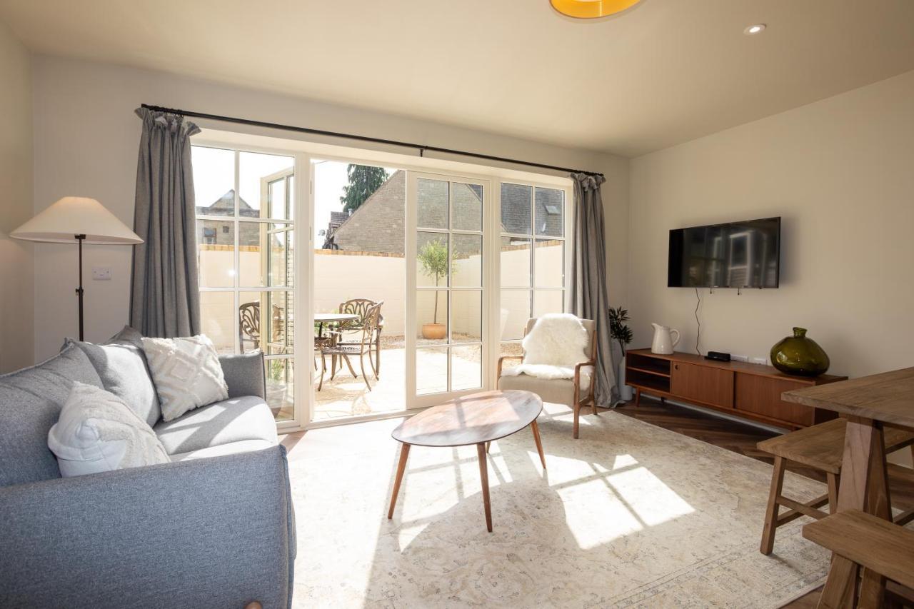 Harpers Yard - 30 Chipping Norton Villa ภายนอก รูปภาพ