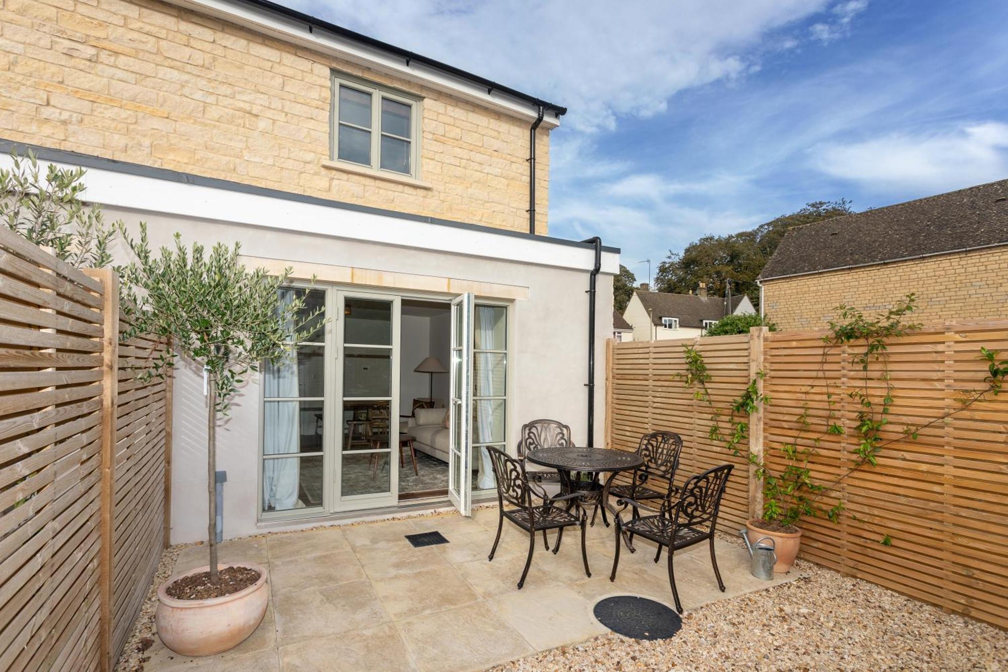 Harpers Yard - 30 Chipping Norton Villa ภายนอก รูปภาพ